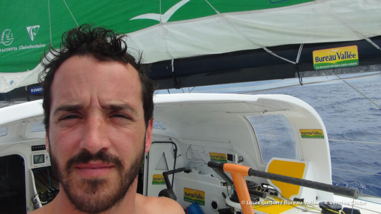 Louis Burton en 8ème position du Vendée Globe !