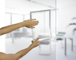 Cadre_affichage_duraframe_a4_durable_4872_23_APP_X_LR