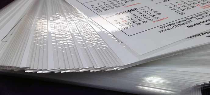 Comment plastifier une feuille ou des documents avec une plastifieuse ?