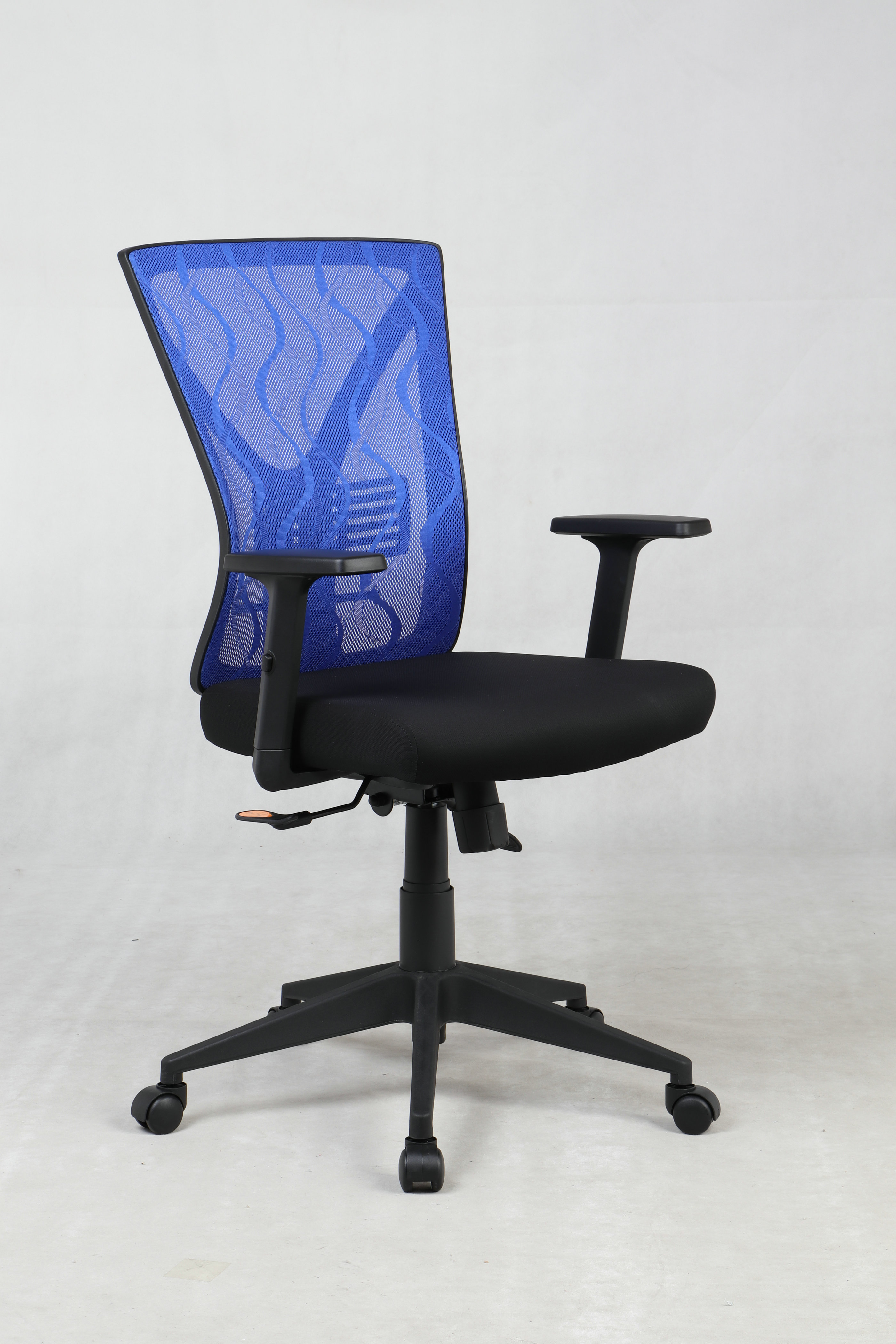 Fauteuil de bureau MARVIN  Accoudoirs réglables  noir et bleu Pas