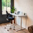 Bureau électrique UGO - L140x80cm - pieds blancs - plateau blanc laqué