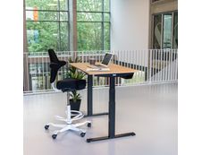 Bureau UGO L140 - pieds noir - plateau imitation chêne