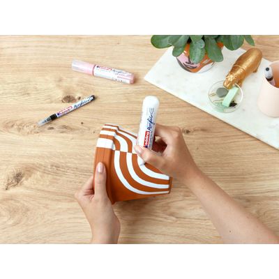 4057305026477-Edding 5000 - Marqueur acrylique - chocolat--5