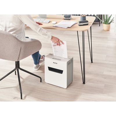 4002432127184-Leitz IQ Protect 3M - destructeur de documents coupe croisée - 3 feuilles - Corbeille 10 litres--6
