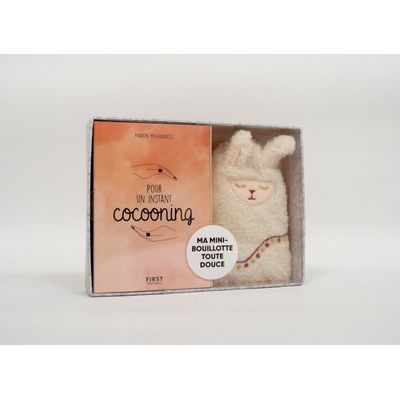 9782412072967-Coffret instant cocooning - Bouillotte lama - Les mains au chaud, le coeur heureux--0