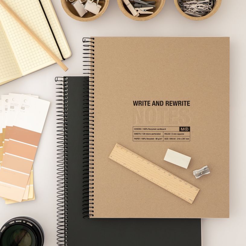 8422593060308-Notebook Miquelrius ECO DESIGN KRAFT, carton recyclé,  A5 quadrillage 5x5 mm,  120 feuilles de 4 coule--1