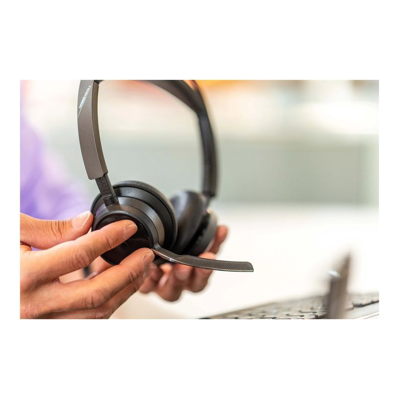 0197029504524-Poly Voyager Focus 2 - Micro-casque - sur-oreille - Bluetooth - sans fil, filaire - USB-C via un adaptateur Bluetooth - noir --P_405246693_7-13