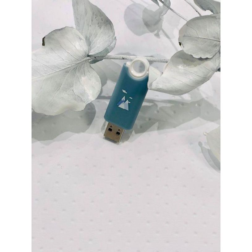 3700293207175-Cibox  Winter is coming  Montagne - clé USB 16 Go - USB 2.0-P_79436483_2-1